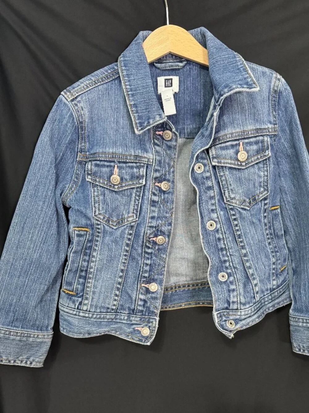 Girls GAP denim jacket- EUC